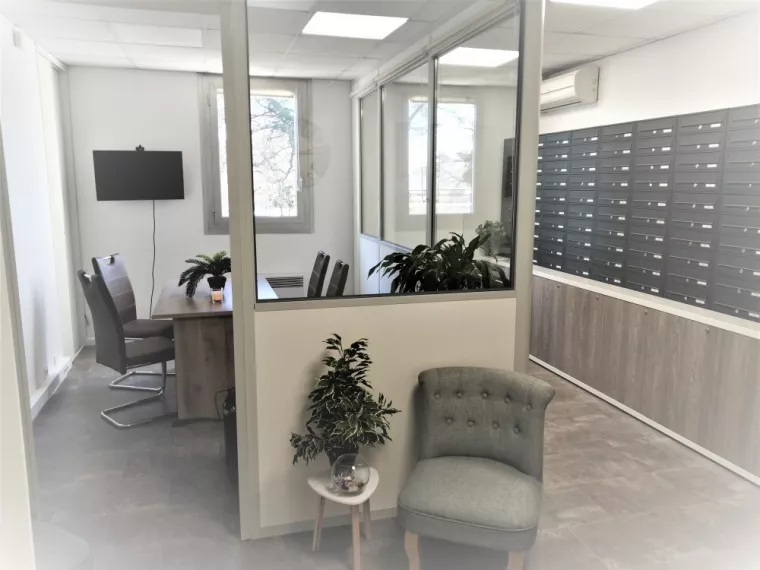 Location d'une salle de réunion une journée par semaine dans un local professionnel calme et sécurisé, Grasse, ProDom